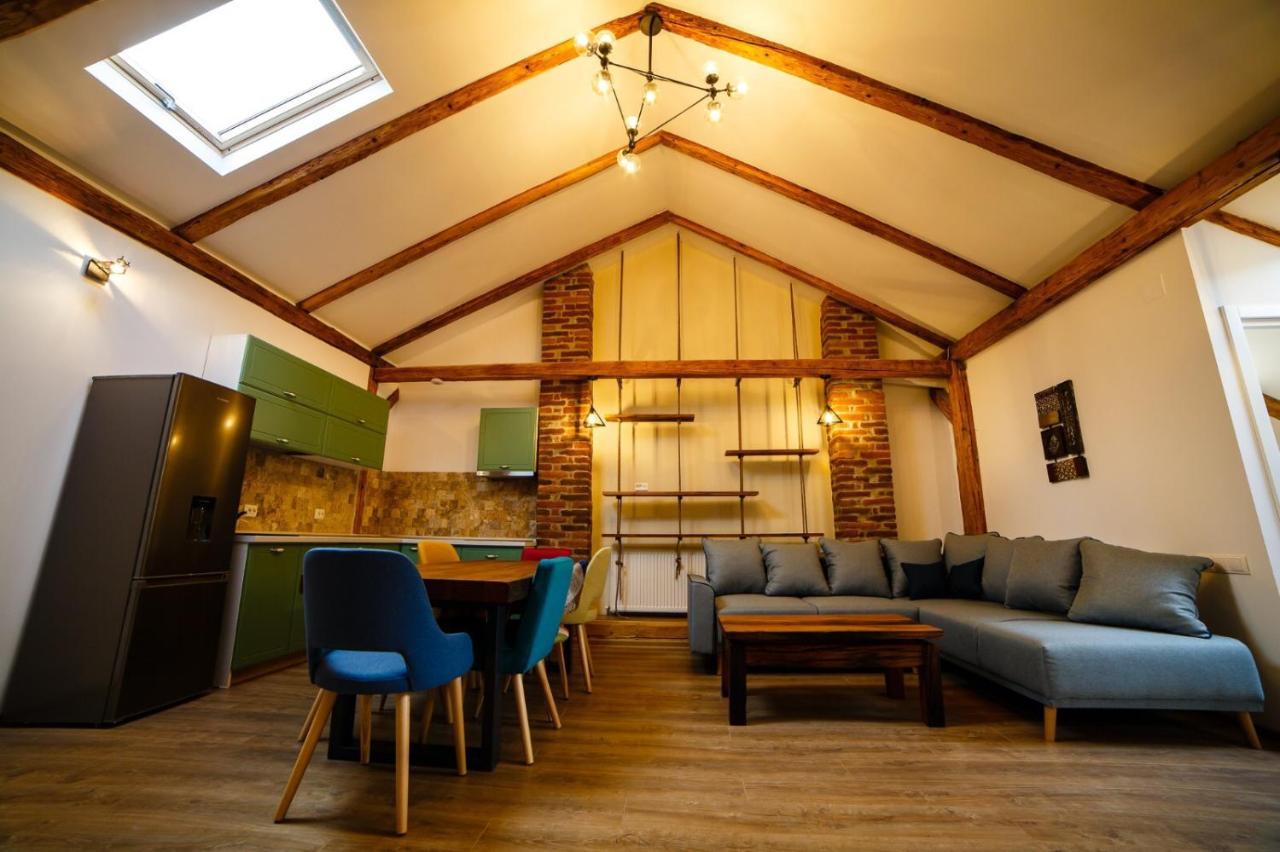 Alpine Loft Apartment คัมพูลุง โมลโดเวเนสค์ ภายนอก รูปภาพ