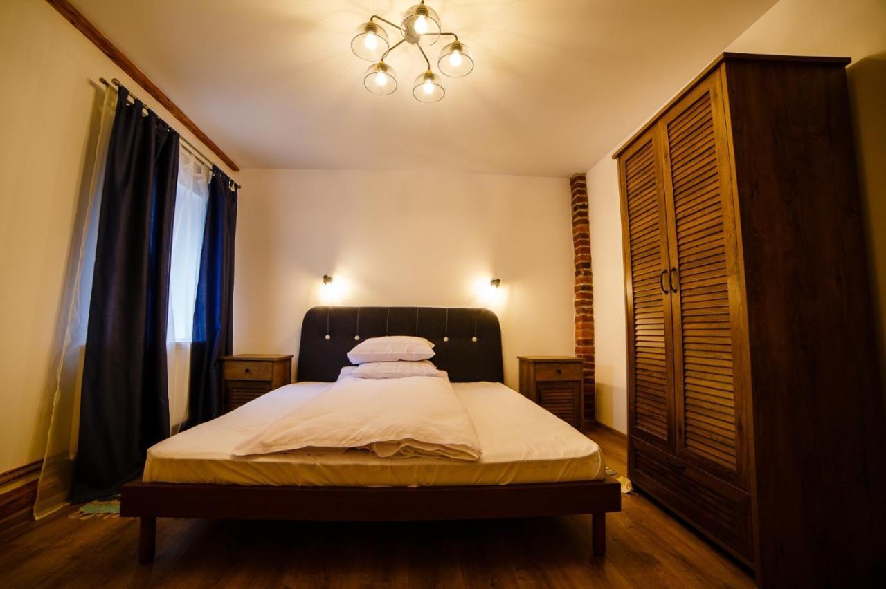 Alpine Loft Apartment คัมพูลุง โมลโดเวเนสค์ ภายนอก รูปภาพ