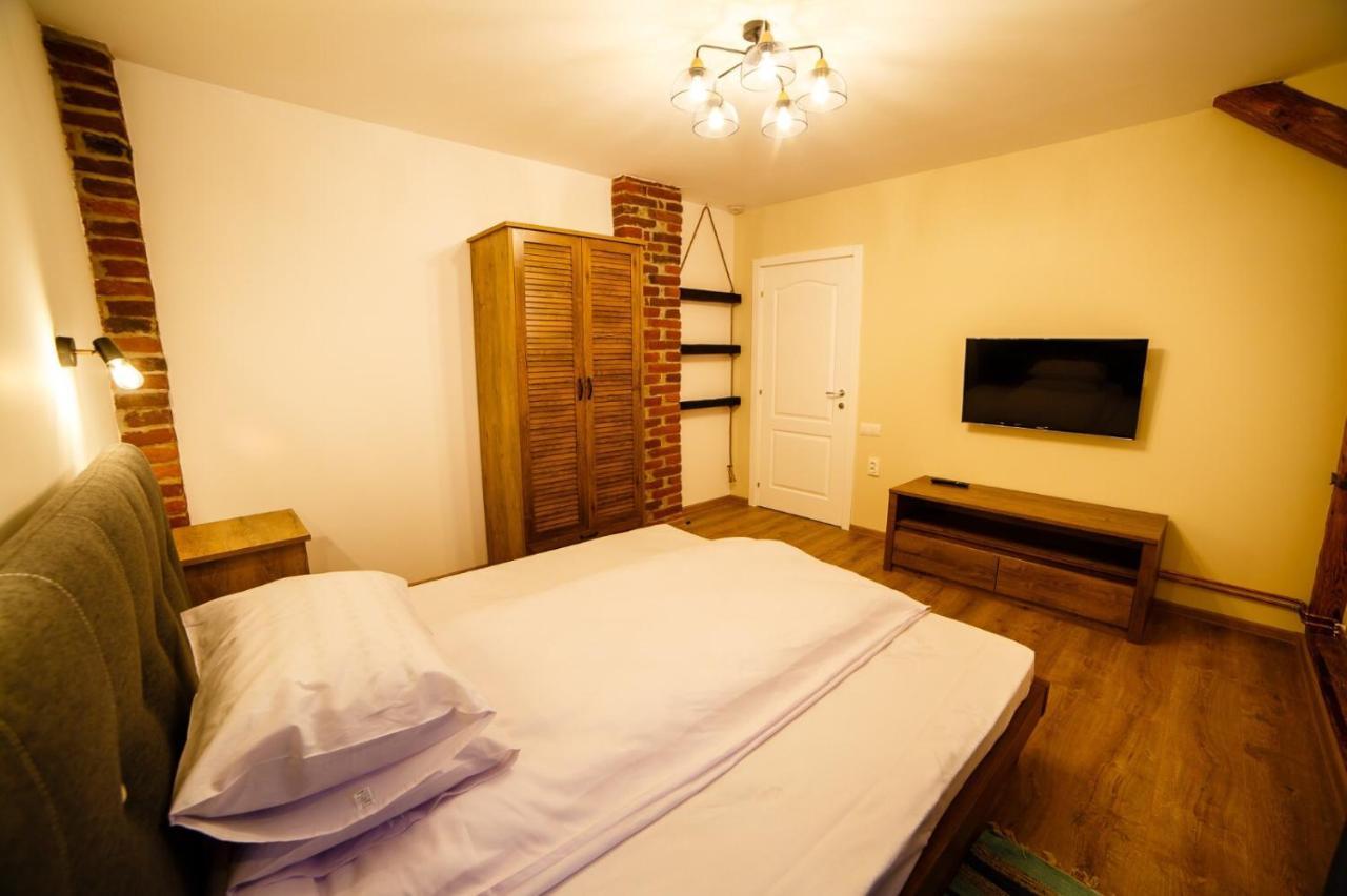 Alpine Loft Apartment คัมพูลุง โมลโดเวเนสค์ ภายนอก รูปภาพ